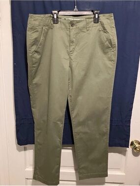 Old Navy Ladies Olive Green Straight Chinos